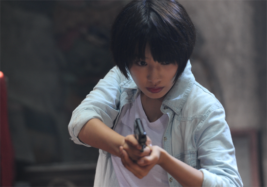 看杜淳父亲玩转盗墓空间 何乙轩穿制服颜值爆表_大湘网_腾讯网