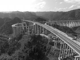 湘西正建省内桥隧比最高高速公路 将添一出省