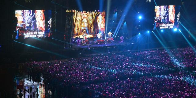 四万歌迷冒雨观看 周杰伦地表最强2演唱会长沙