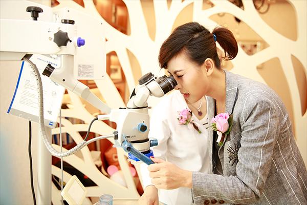 德伦口腔周年庆携手《G4出动》举办好牙狂欢