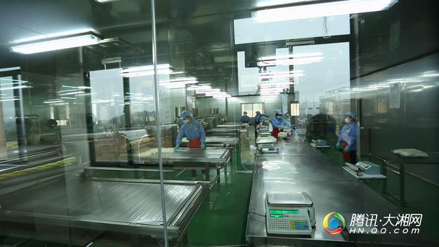 鲜米粉保质期仅1天 湖南最大米粉厂斥资数千万