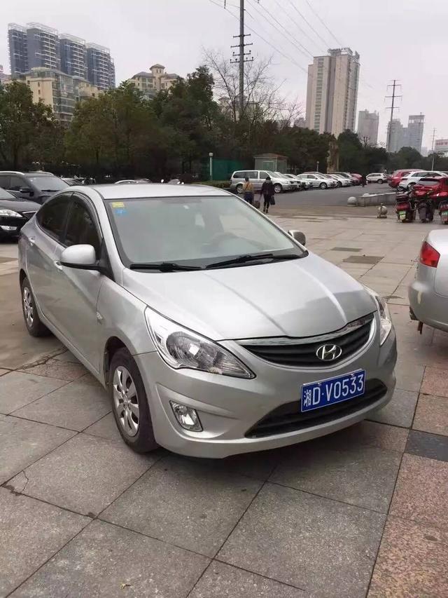 衡阳一市民轿车停自家楼下 次日却不见踪影_大