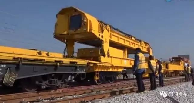 怀邵衡铁路全线将在2018年底前建成通车