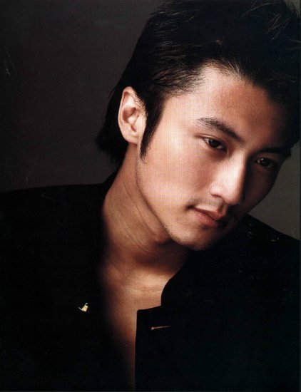 谢霆锋已切除黑色素瘤 医生:那病是癌症之王