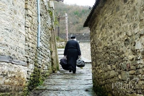 希腊阿陀斯山:<em>禁欲</em>女人的男人岛_大湘网_腾讯