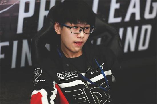 LPL第三周最佳阵容:Meiko领衔 Let me上榜