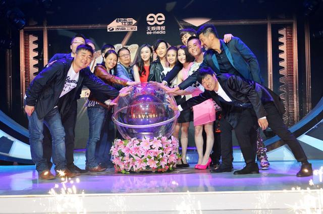 《唱战记》湖南台将播 秦岚谢彬彬挑战姐弟恋