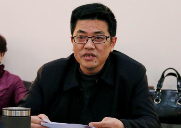 市长吸毒因升迁无望:当局领导发觉都保持沉默