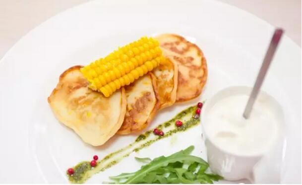 汤臣倍健乳清蛋白粉告诉你健身前后应该吃什么