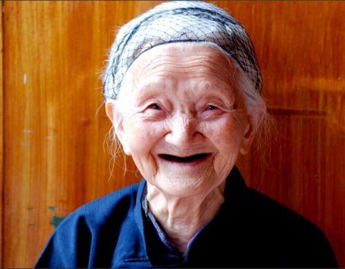 长沙县共25名百岁老人女性居多 心宽是秘诀