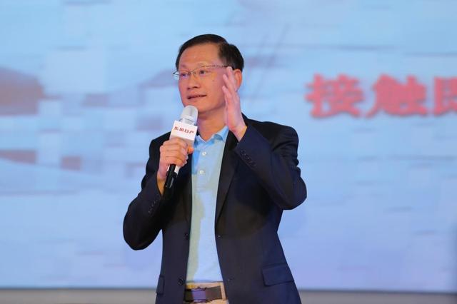 东风日产走进武汉大学 与青年群体共话虚拟现