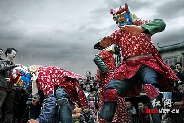 备稿:元宵灯会源于祭祀 春节习俗由来知多少