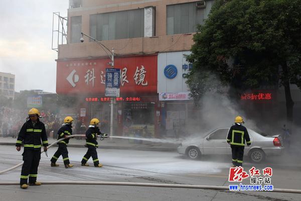 绥宁县城人口_湖南省杂交水稻机械化制种技术推广会绥宁举行(2)