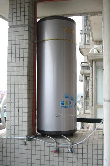 低使用成本支招空气能热水器选购安装