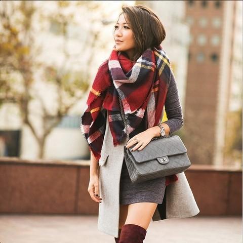 潮人示范12种围巾时尚变化 会穿衣服就会搭