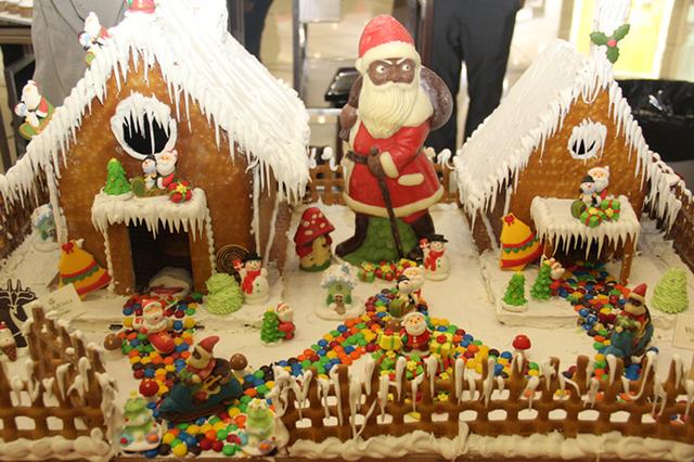 长沙万达文华酒店圣诞亮灯仪式 圣诞老人现场送礼物_大湘网_腾讯网