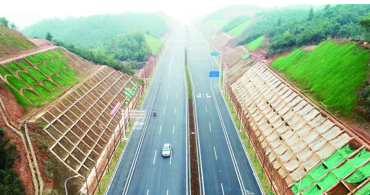 株洲:龙洲路正式通车 连接湘江七桥和渌口大桥
