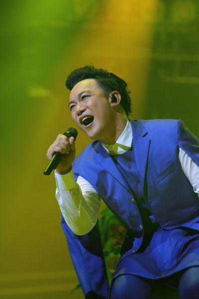 陈奕迅长沙演唱会门票告急 成最时尚的新年礼
