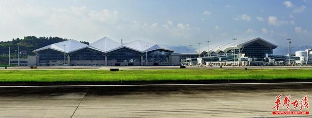 张家界荷花机场更名为国际机场 系湖南第二家