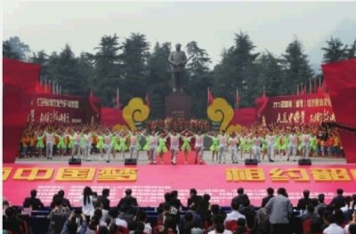 攻略旅游节韶山节俭启幕自驾游爱好者聚神千里恶3.3红色图片