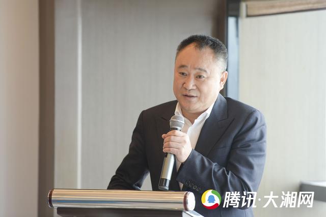 中南集团董事长_中南实业集团总裁