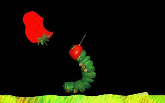 加拿大经典绘本黑光木偶剧《好饿的毛毛虫》