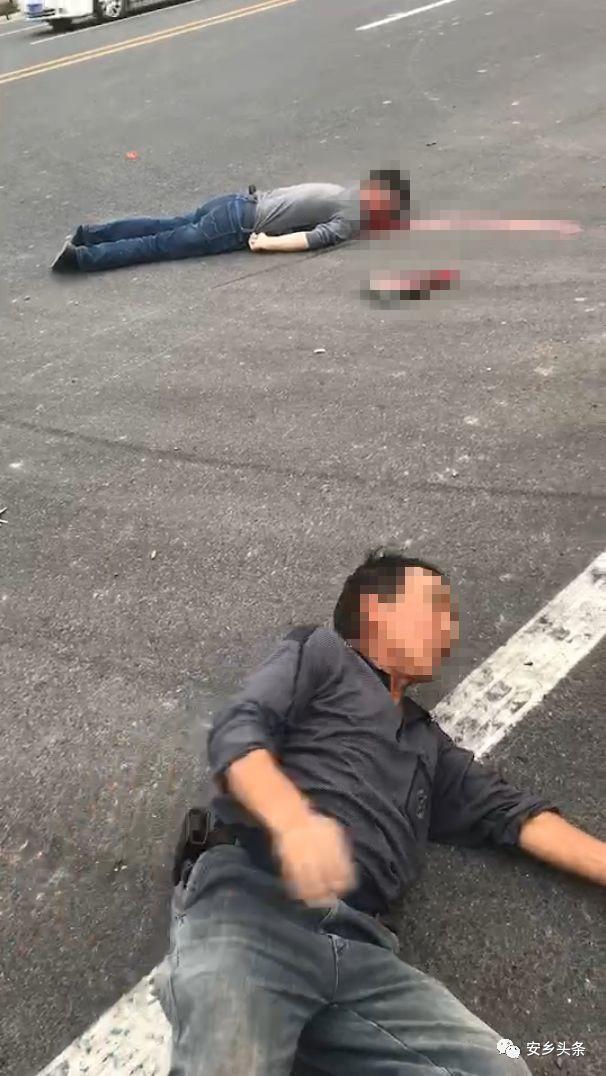 安乡大道两辆摩托车相撞 一男子经抢救无效死亡