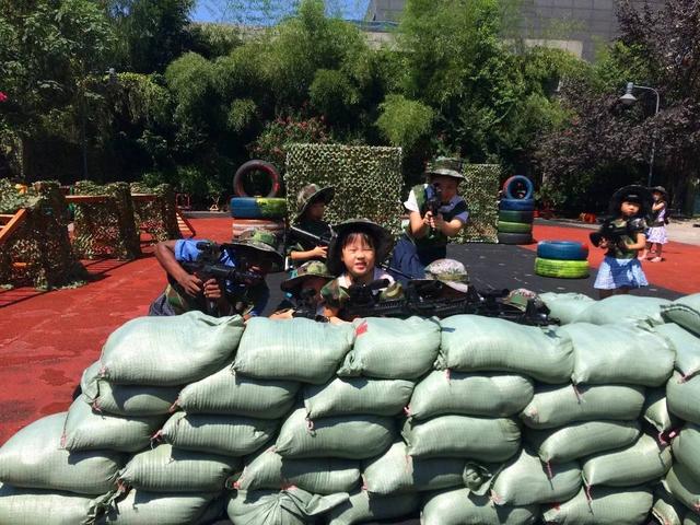 全国第一家幼儿园真人CS镭战游戏场在这里!