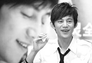 何炅被举报吃空饷 揭秘何炅的理财小心得