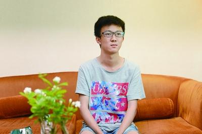 文科第一名顾殊涵不做只会读书的文科男