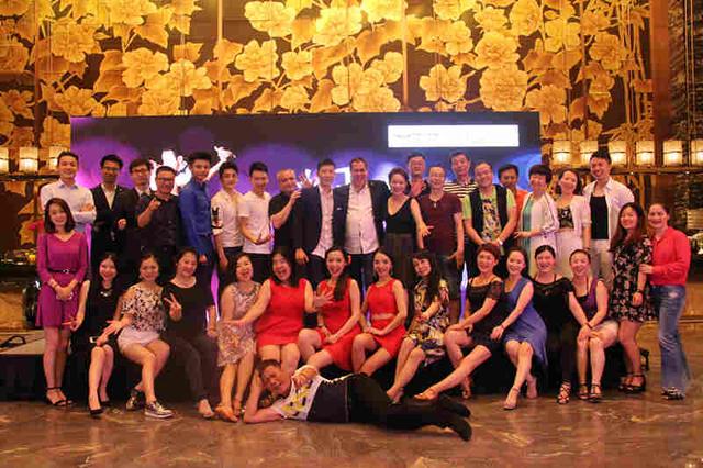 拉丁风情之夜6月火热来袭 现场感受别样舞蹈风