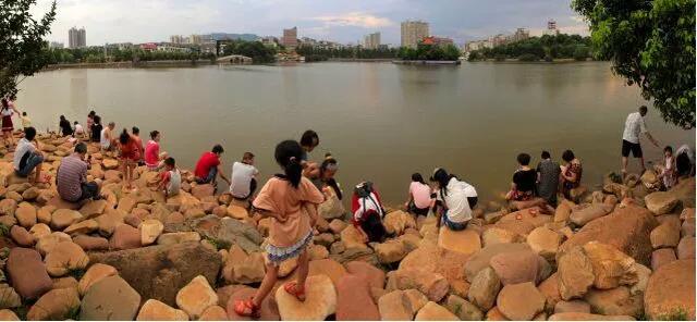 宿鸭湖清淤工程地点郴州北湖公园清淤工程估计玄月竣事(7)