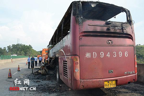 高速宜章境内现重大交通事故【事件回顾】6月26日10时20分左右,湖南