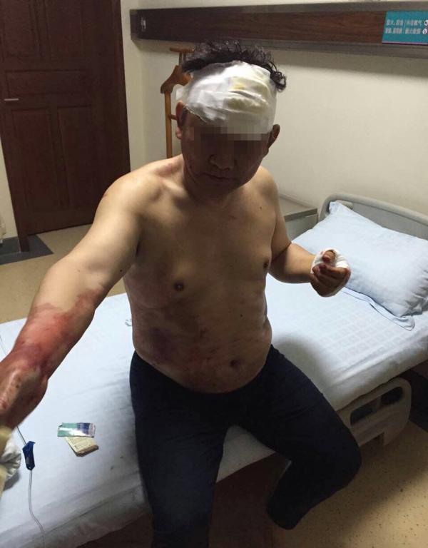 湖南一高校创始人被指豪赌 银行行长追债无果自杀