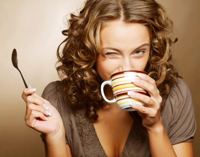 谣言:早晨空腹喝咖啡能排毒?