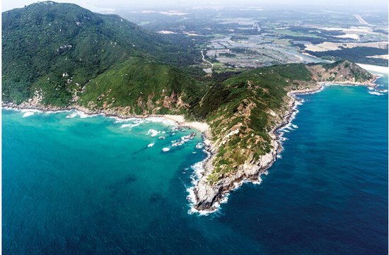 海南十二·五发力旅游产业 雅居乐月亮湾雄踞