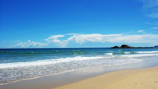 海南阳光明媚无限海景