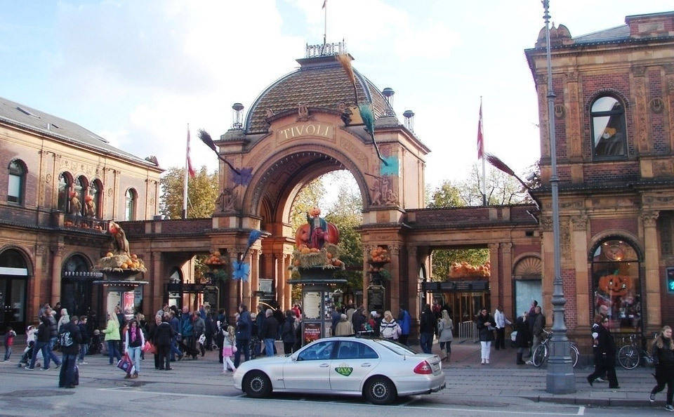 丹麦国家队解散_丹麦人均收入