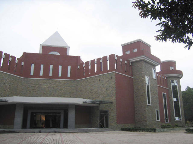 卖萤火虫年入百万_年纯收入15万