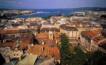 2017国内生产总值增长_希腊人均国民生产总值(2)