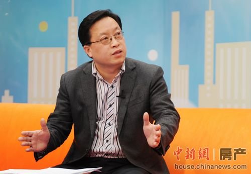 陈国强:房价控制目标与居民收入增幅挂钩合理