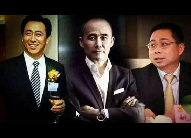 王石谢幕：他的“斗争”与他的时代