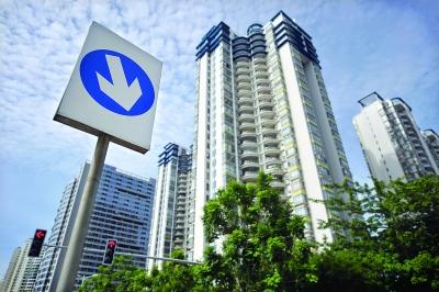 据《参考消息》5月15日报道，美国《纽约时报》网站5月13日报道题：中国房地产跌回现实（记者基思·布拉德舍）