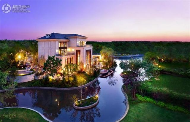 82��ѩ�̶�����ѹ�� �¹���һ�򾹽�������ҵ��