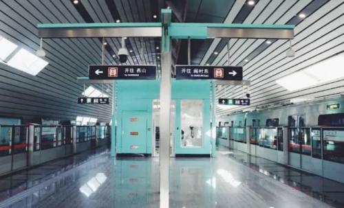 燕房线通车倒计时 九大站点内景缤纷亮相