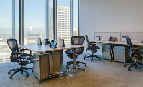 德事商务中心:服务式办公室利好之年