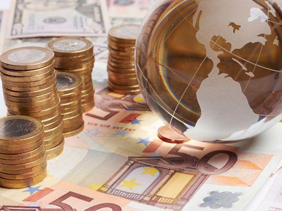 人民币大涨意味着什么 利好股市还是房价?