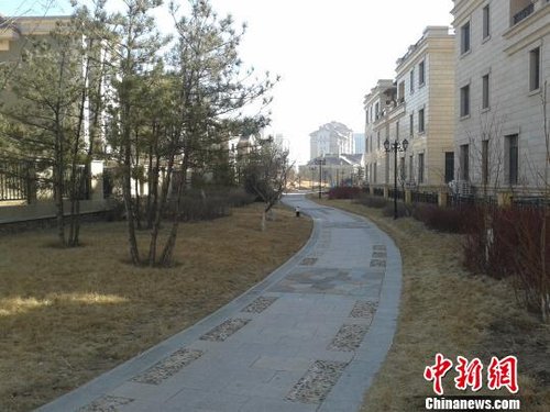 内蒙古一开发商被指私改规划 花园绿地变别墅庭院