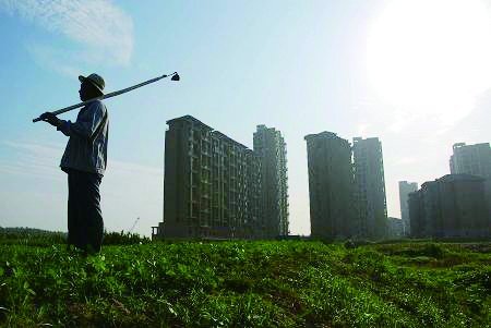 研究报告:建议发行市政债征收房产税