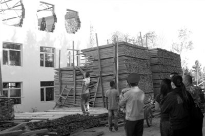 哈市香坊区耕地上私建万平米厂房套取补偿款